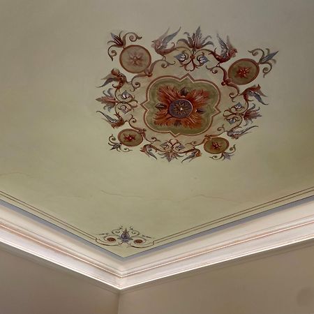 Relstay - Assarotti Suites Genoa Luaran gambar