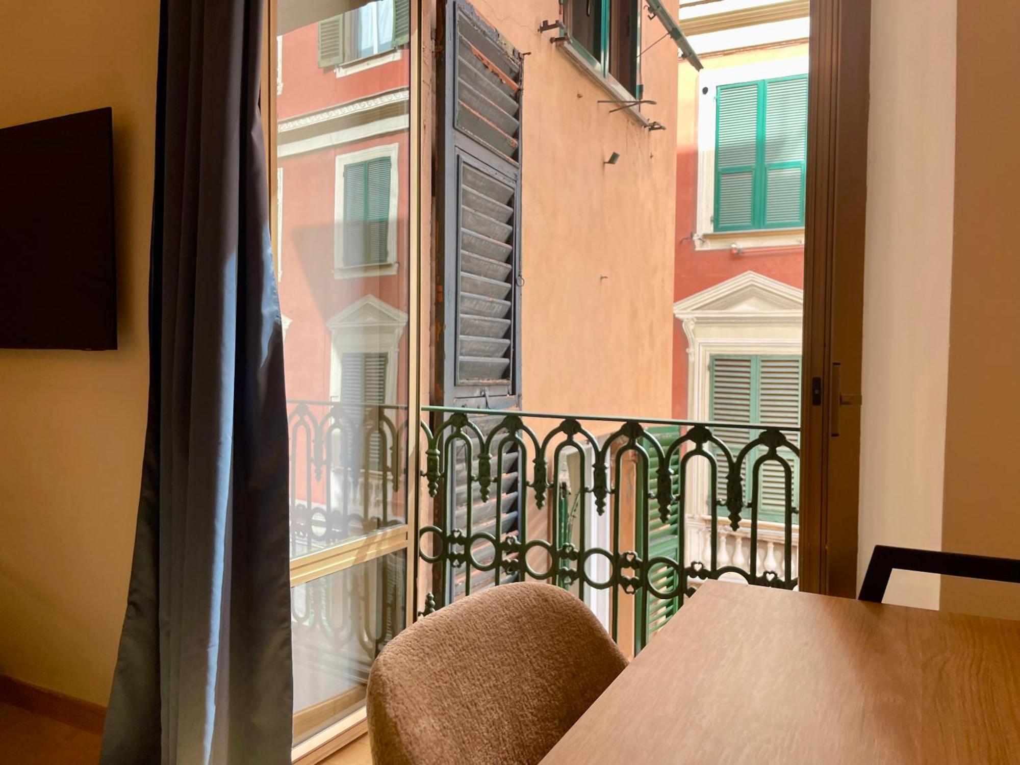 Relstay - Assarotti Suites Genoa Luaran gambar
