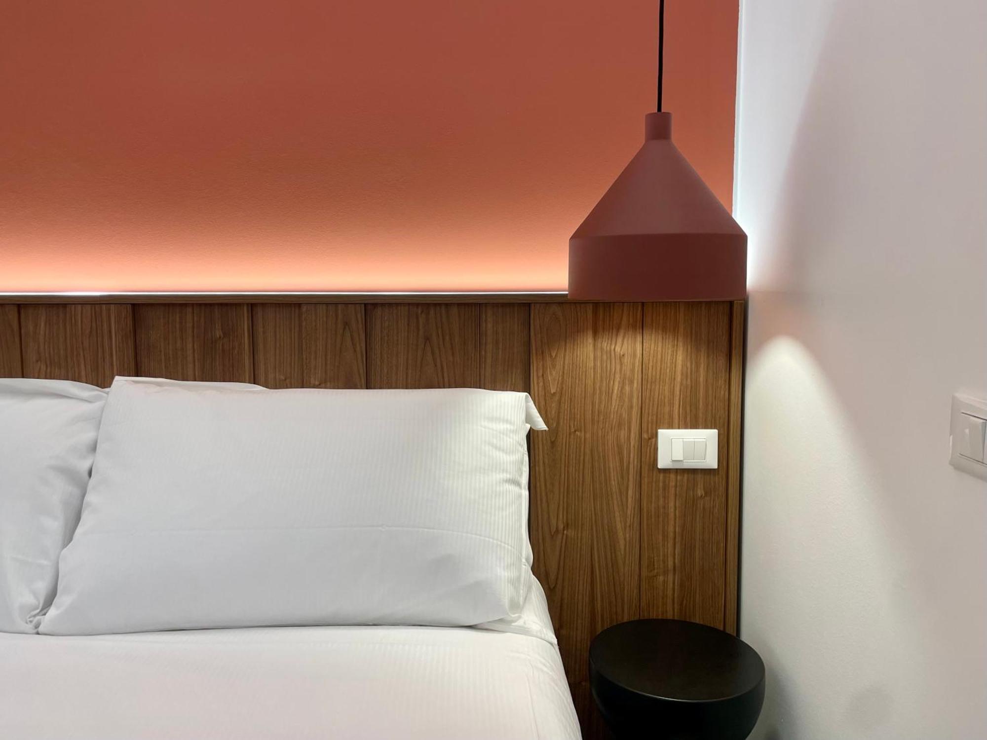 Relstay - Assarotti Suites Genoa Luaran gambar
