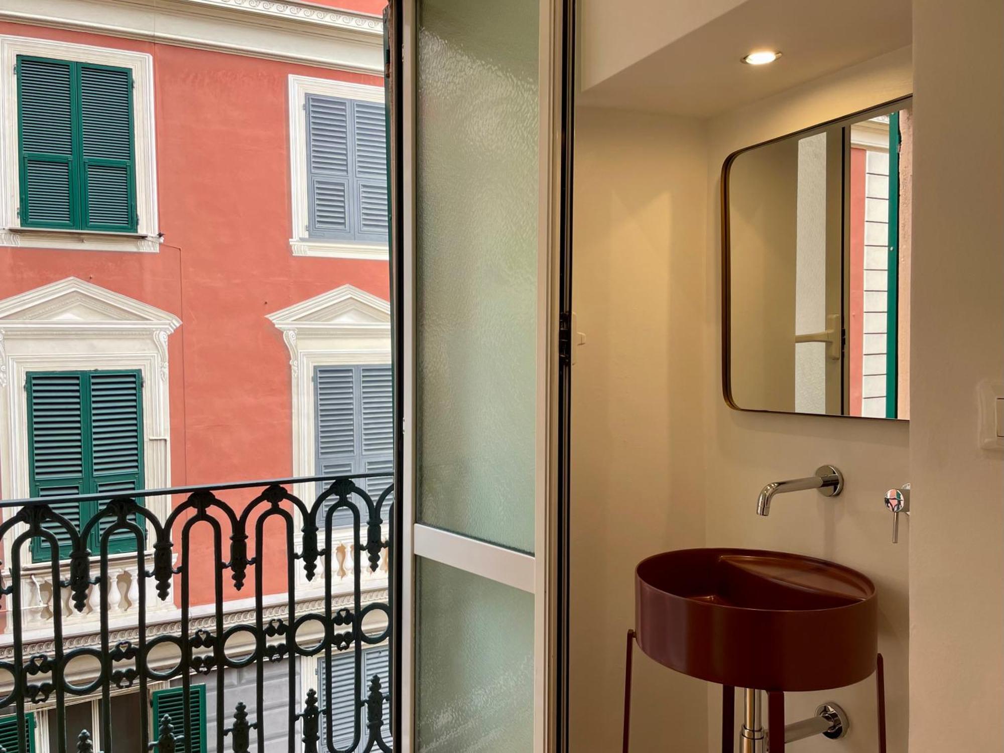 Relstay - Assarotti Suites Genoa Luaran gambar